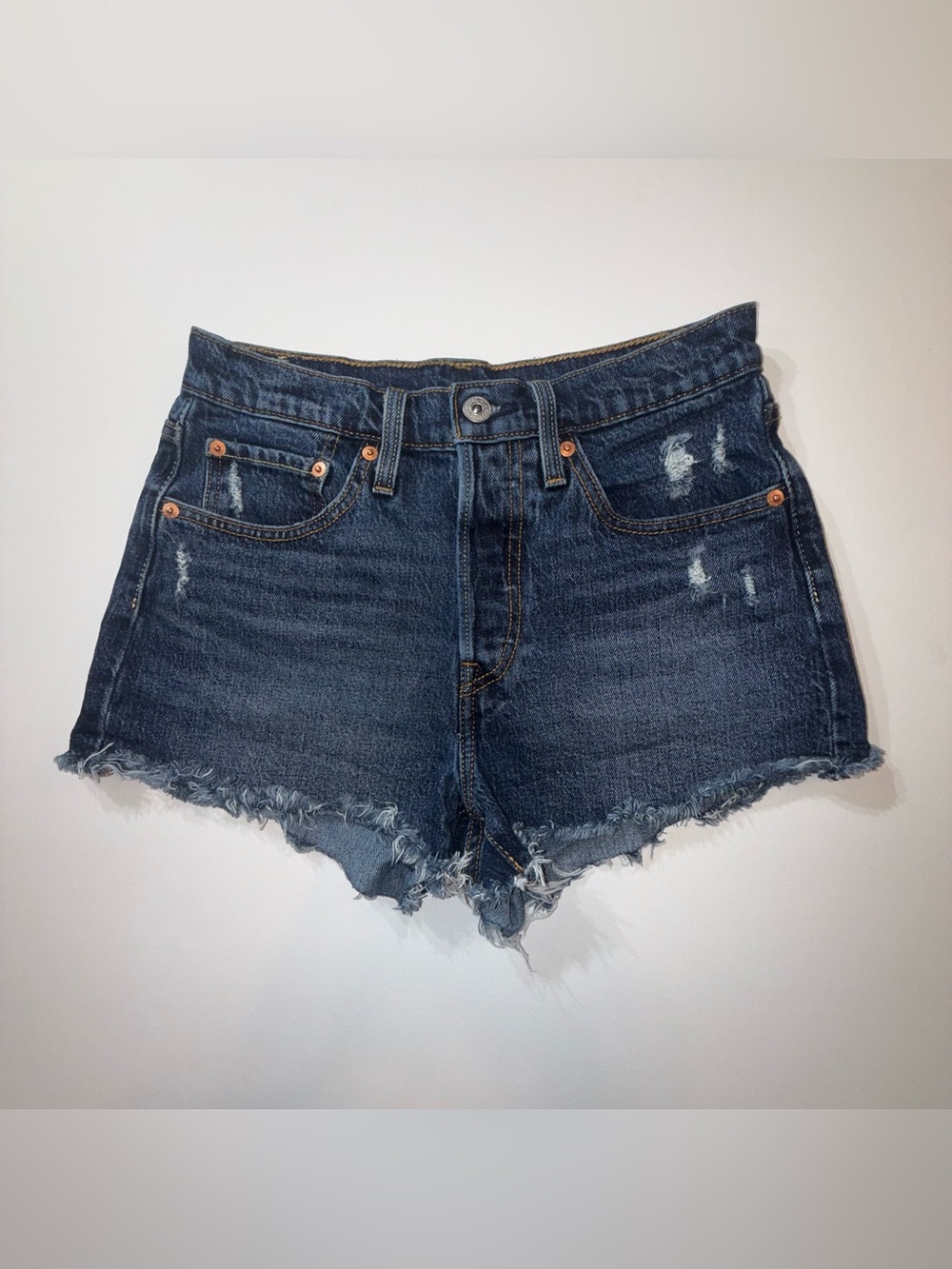 Levi’s 501 Women’s High Rise Distressed Denim Shorts, Size 26 Waist (2-4)